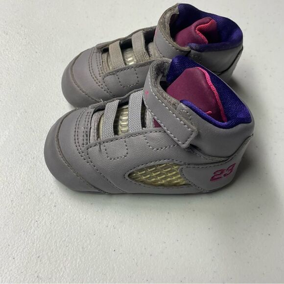 Jordan infant toddler baby crib shoes Retro 5 gray pink size 3C - Picture 3 of 5